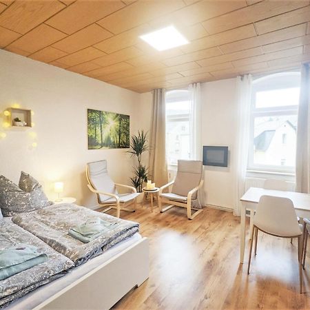 R3 - Urlaubsmagie - Helle Wohnung Mit Garten & Pool Rathmannsdorf Exteriör bild